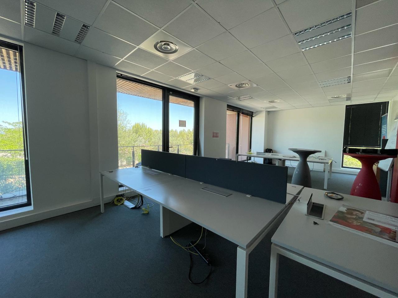 Bureau Aix-en-Provence 1053m² Location bureau Aix-en-Provence Bouches-du-Rhône OLBUR2314514 24